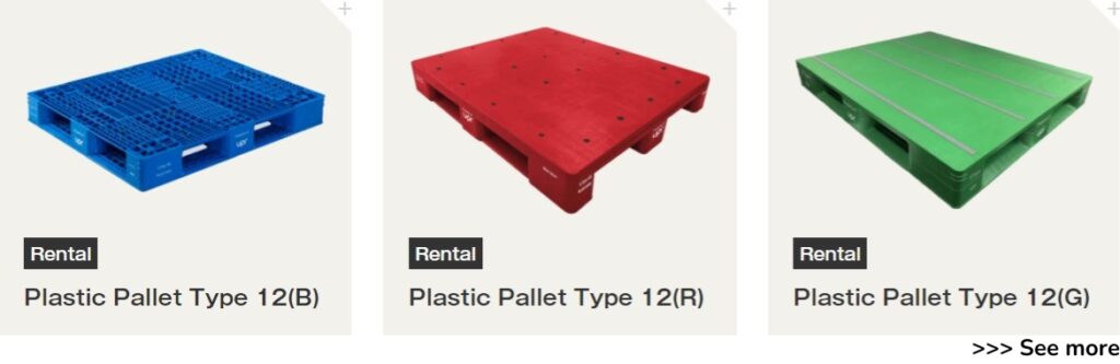 blue plastic pallet, red plastic pallet and green plastic pallet